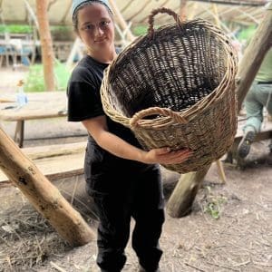 Log basket two-day willow weaving